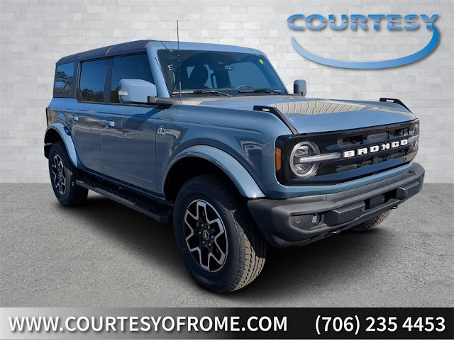 2024 Ford Bronco Outer Banks