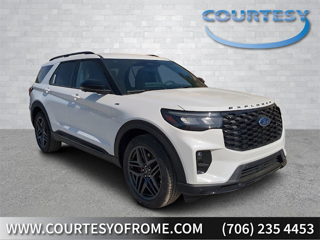 2025 Ford Explorer ST-Line