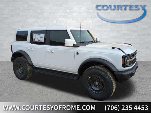 2025 Ford Bronco Outer Banks