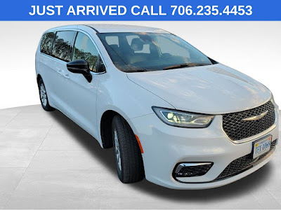 2025 Chrysler Pacifica